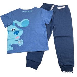 NWOT Blue’s Clues screen print tee with fleece jogger size 3T